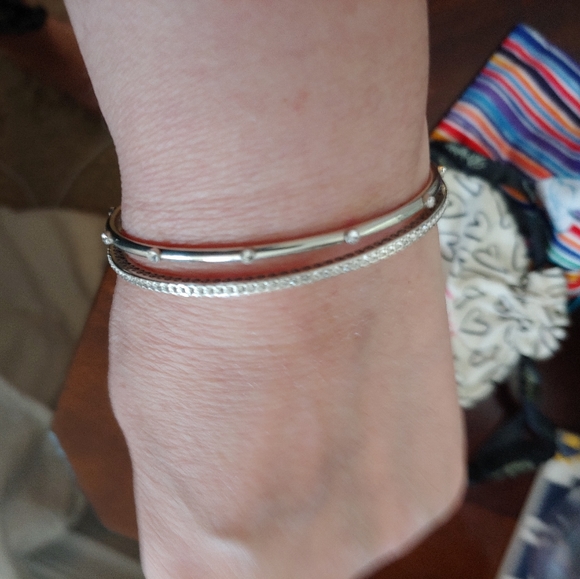 Brighton collectibles Meridian
double banglesy plated W/Swarovski crystals. - Picture 3 of 8